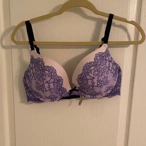 Victoria's Secret Lavender Lace Bra